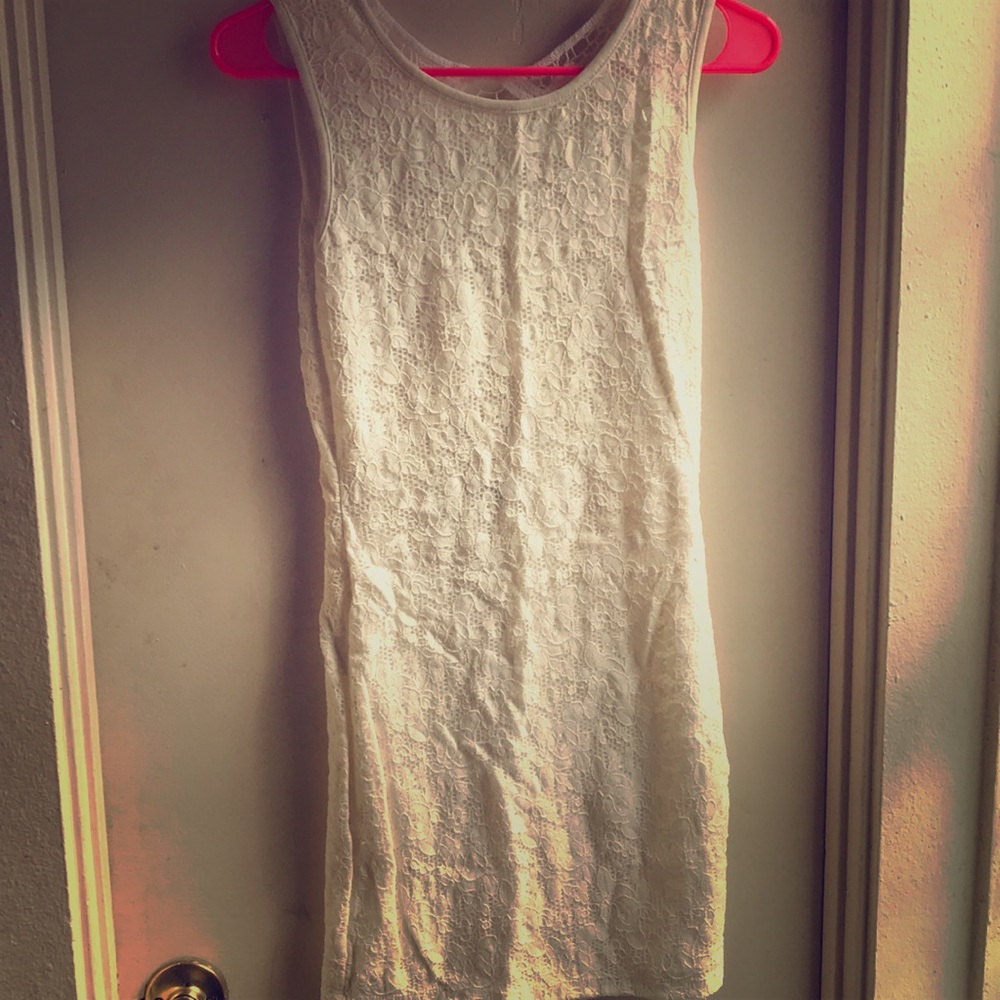 White lace dress